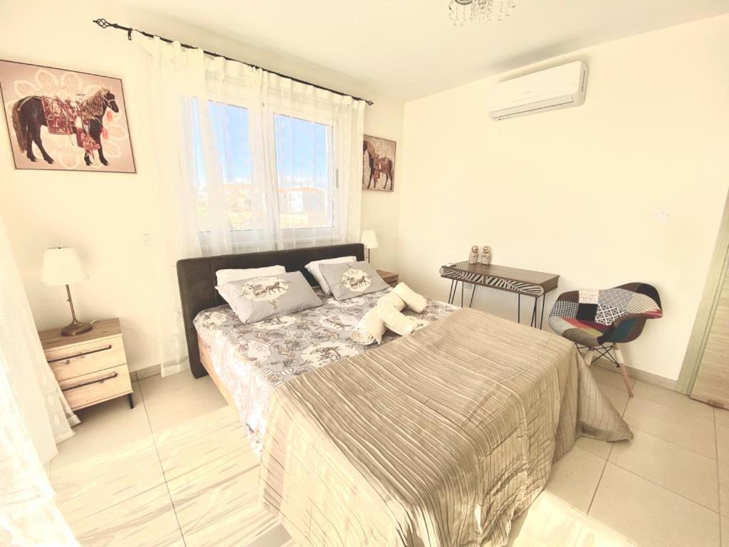 Nissi 3 View Holiday 2 Bedroom Apartment Ayia Napa Esterno foto